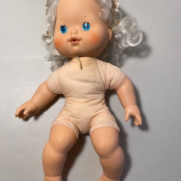 VTG 1983 Kenner Angel Cake Blow Kiss Doll from Strawberry Shortcake 13" PLS READ - Picture 8 of 12